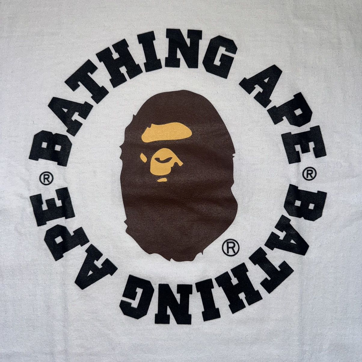 Bape BIG APE HEAD TEE WHITE/BROWN Size US XL / EU 56 / 4 - 3 Thumbnail