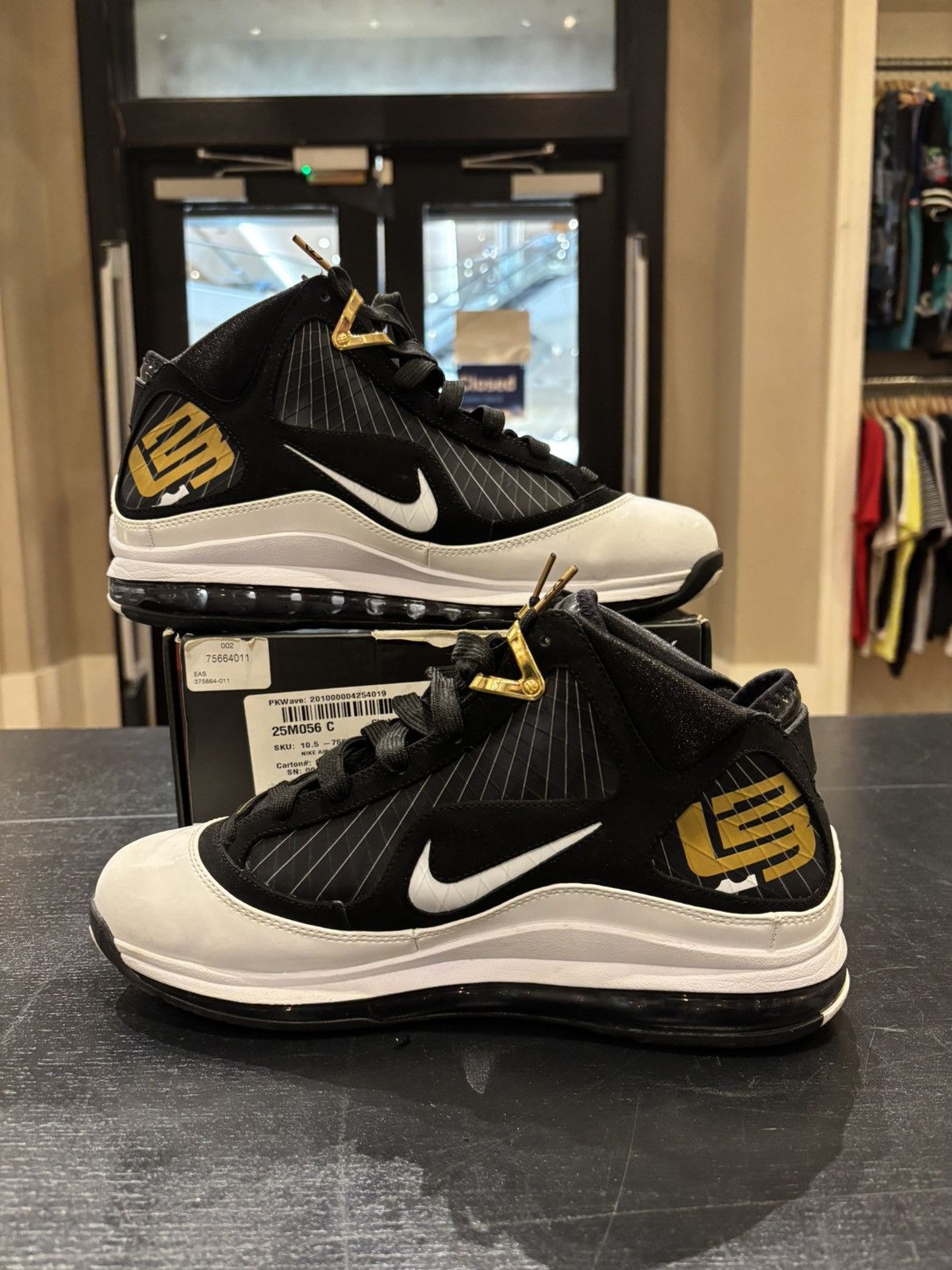 Nike Lebron 7 ‘Black White Metallic Gold’ Size US 10.5 / EU 43-44 - 2 Thumbnail