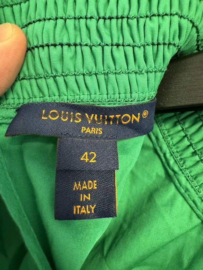 Other Louis Vuitton Solid sleeveless T-shirt with stand-up ruffl Size M / US 6-8 / IT 42-44 - 3 Thumbnail