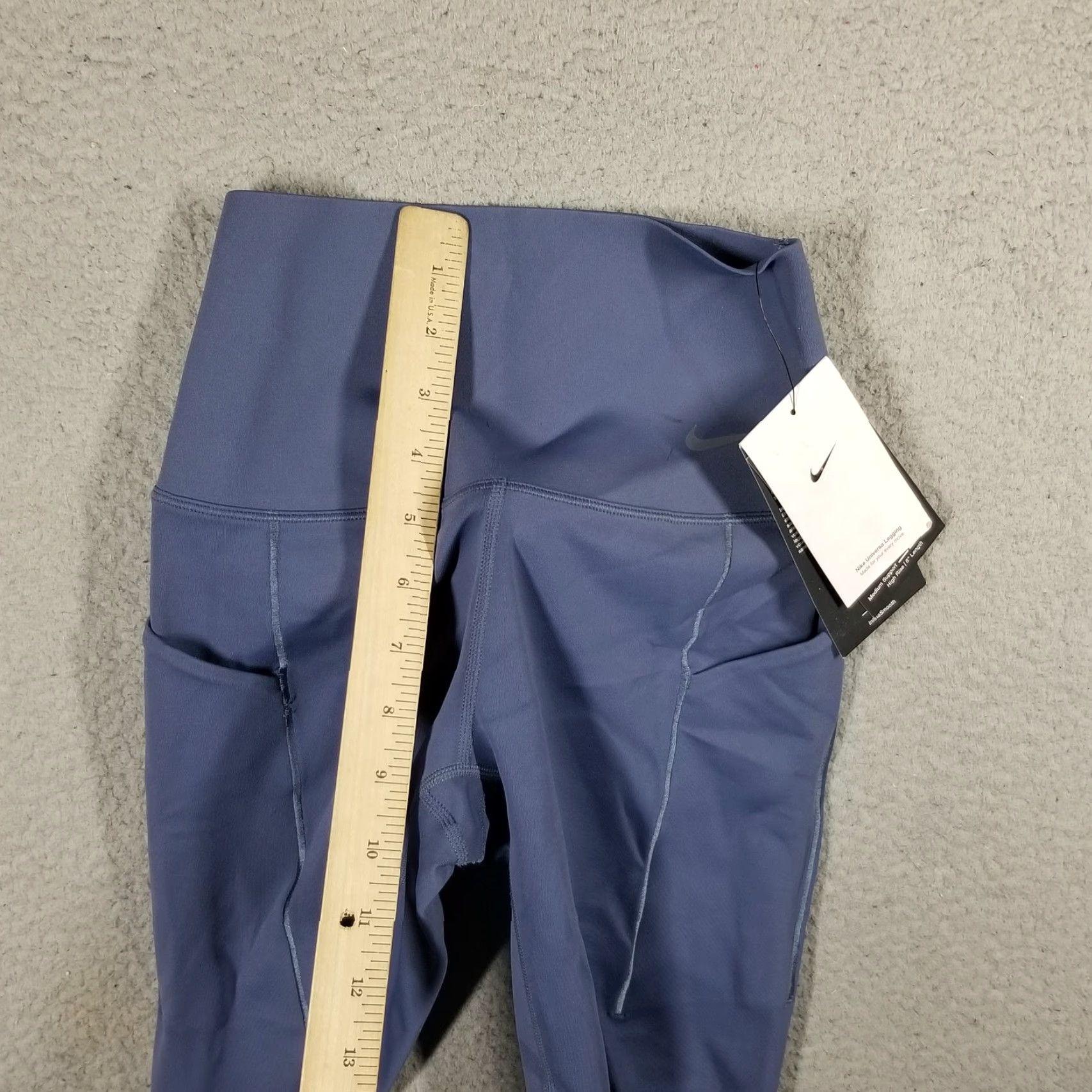 Nike Nike Women's XS Blue High-Waisted 8" Biker Shorts with Pockets Activewear Fitness Size 26" / US 2 / IT 38 - 6 Thumbnail
