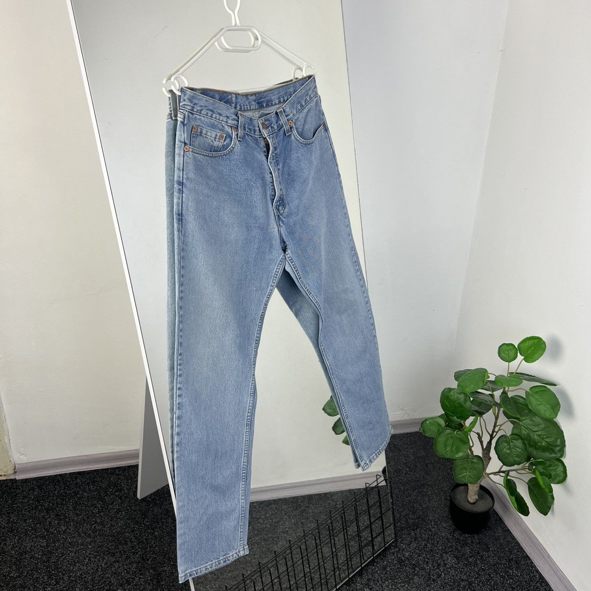 Levi's Vintage Y2K Levi’s 615 Orange Tab Baggy Denim Jeans Size US 33 - 2 Thumbnail