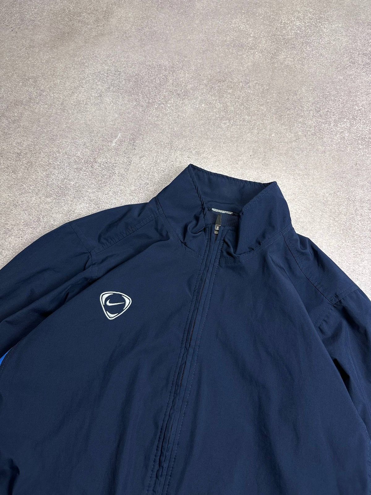 Nike Vintage Nike Tn Skepta Y2K Nylon Track Jacket L Size US L / EU 52-54 / 3 - 4 Thumbnail
