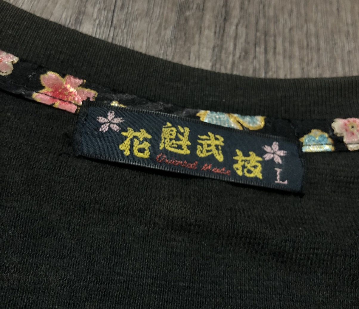 Japanese Brand Japanese Brand Sukajan Style Long Sleeve Tee Shirt Size US L / EU 52-54 / 3 - 11 Thumbnail