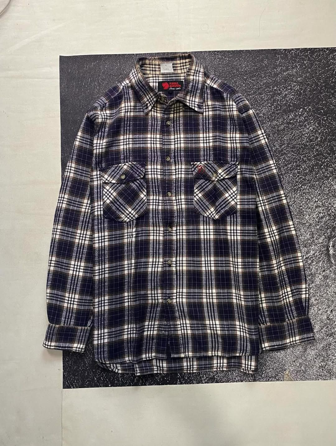 Fjallraven Vintage Fjallraven Double Pocket Flannel Size US XL / EU 56 / 4 - 1 Thumbnail