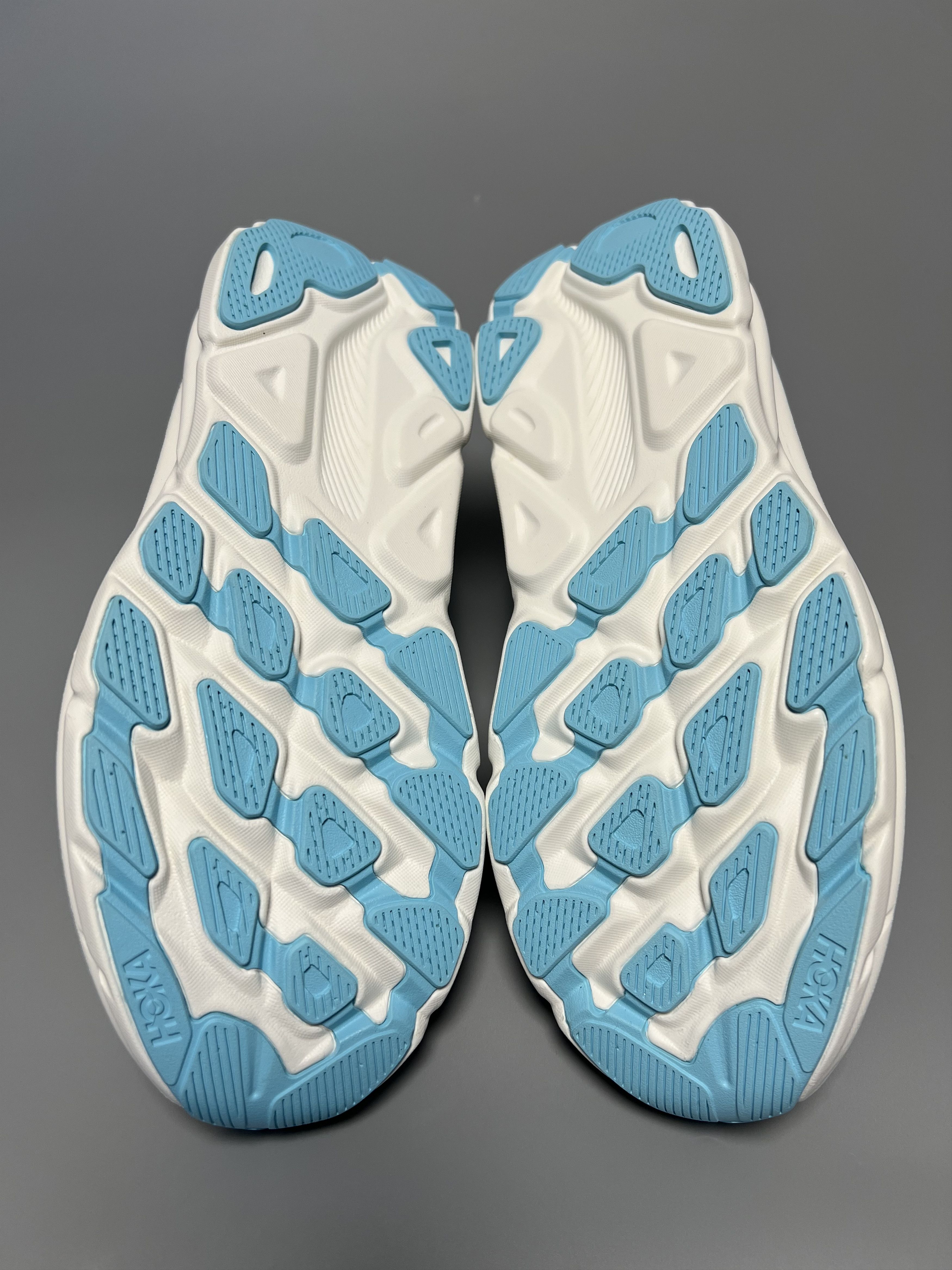 Hoka 10B Hoka One One Clifton 9 Running Shoes Walking Gym Size US 10 / IT 40 - 6 Thumbnail