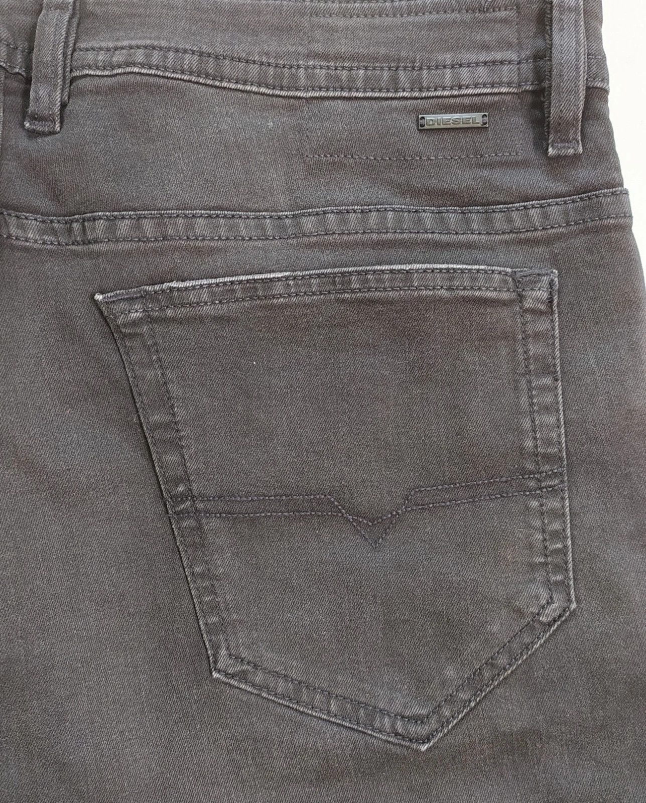 Diesel Diesel THOMMER-C L.32 MENS JEANS T/9610 Size US 36 / EU 52 - 11 Thumbnail