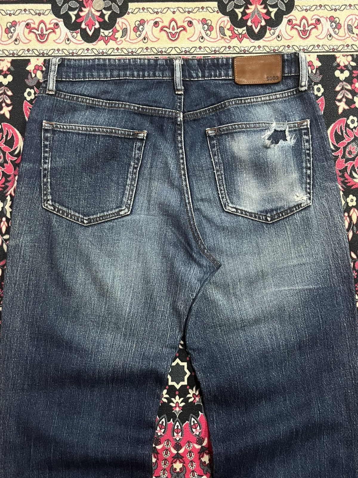 Jun Takahashi ⚡️Vintage⚡️Uniqlo UJ Dark Blue Washed Distressed Frayed Jeans Size US 33 - 7 Thumbnail