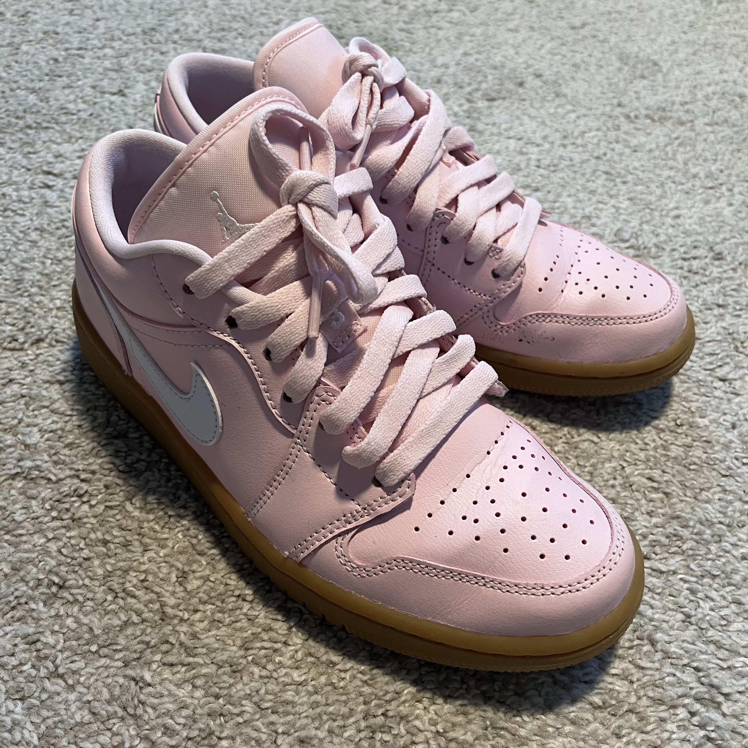 Jordan Brand Nike Jordan 1 Low Women's Arctic Pink Gum Size US 7.5 / IT 37.5 - 2 Thumbnail