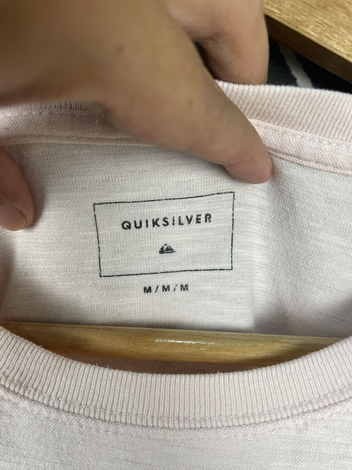 Quiksilver × Vintage Quiksilver Spell Out Tshirt Size US M / EU 48-50 / 2 - 4 Thumbnail