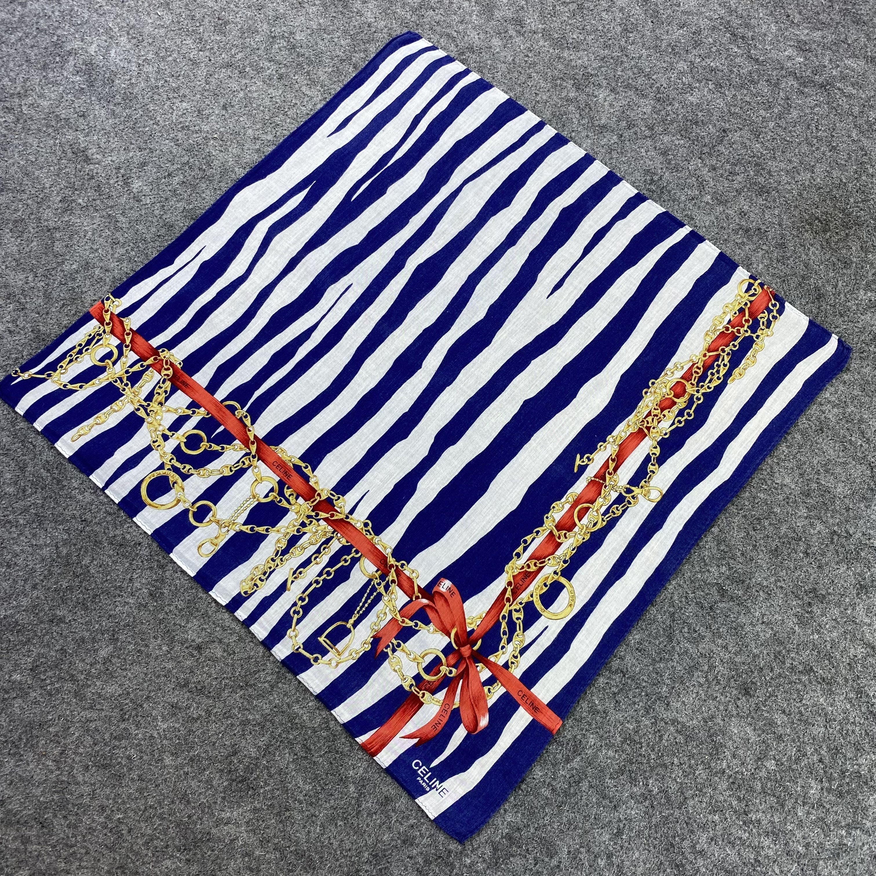 Celine Celine Handkerchief / Bandana / Neckerchief -B690 Size ONE SIZE - 4 Thumbnail