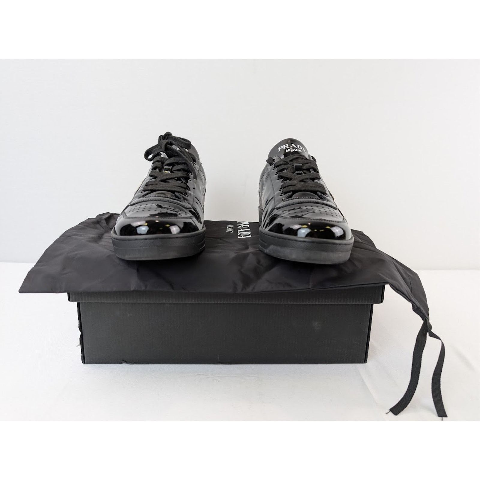 Prada o1rshd1 Calzature Uomo Low-Top Sneakers in Nero Size US 9 / EU 42 - 18 Thumbnail