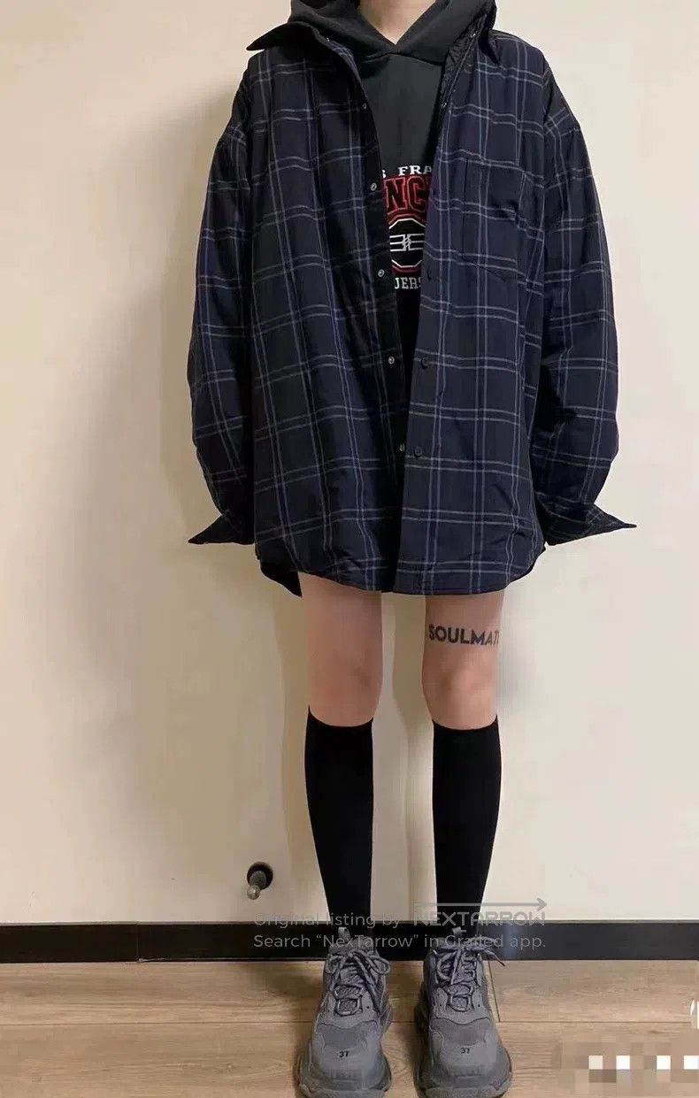 Balenciaga Balenciaga Plaid Chest Embroidered Logo Shirt Cotton Jacke Size US S / EU 44-46 / 1 - 9 Thumbnail