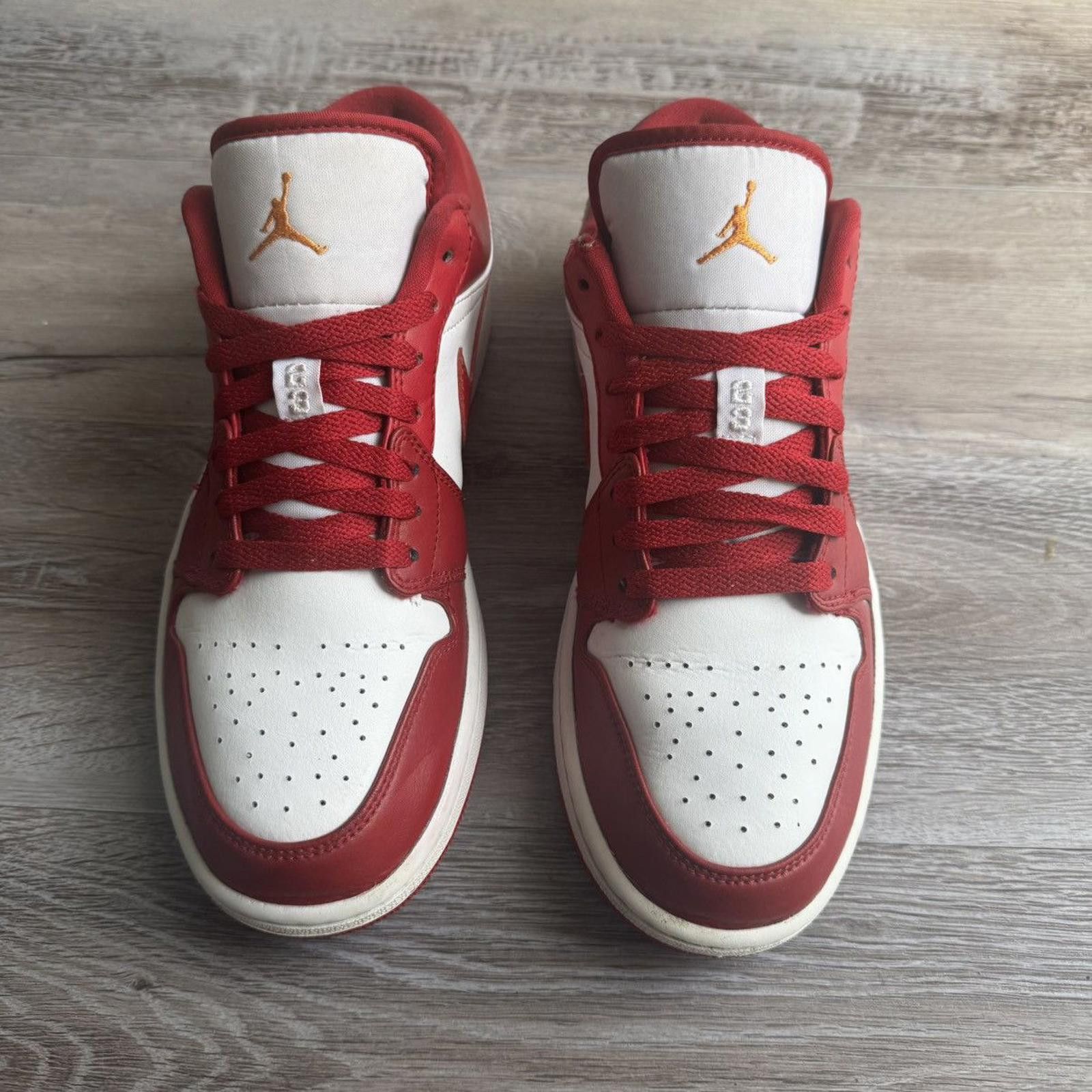 Jordan Brand NIKE • JORDAN 1 Low "Cardinal Red" (9M) Size US 9 / EU 42 - 4 Thumbnail