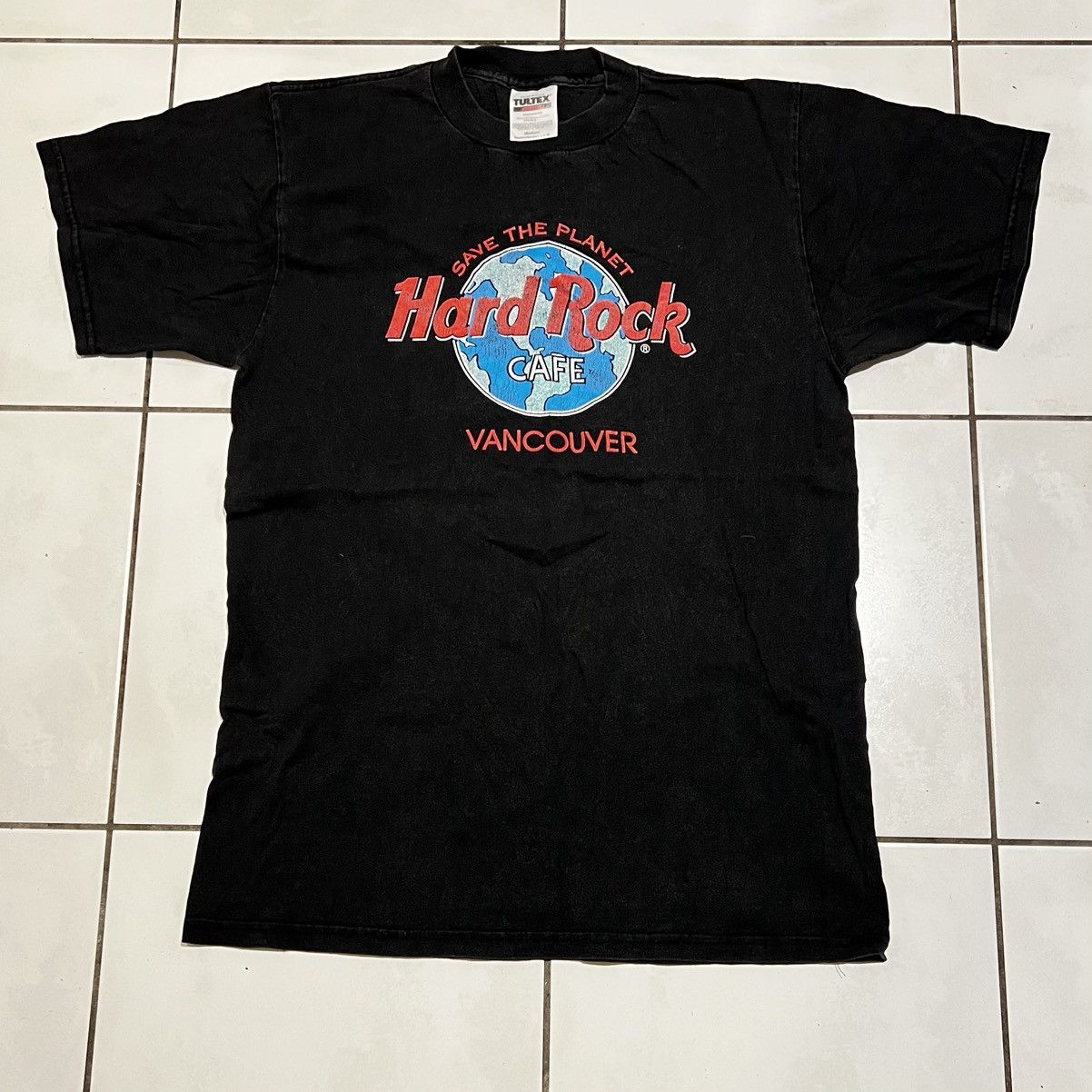 Hard Rock Cafe 1980s Single Stitch Hard Rock Cafe Vancouver Graphic T Shirt Size US M / EU 48-50 / 2 - 1 Thumbnail