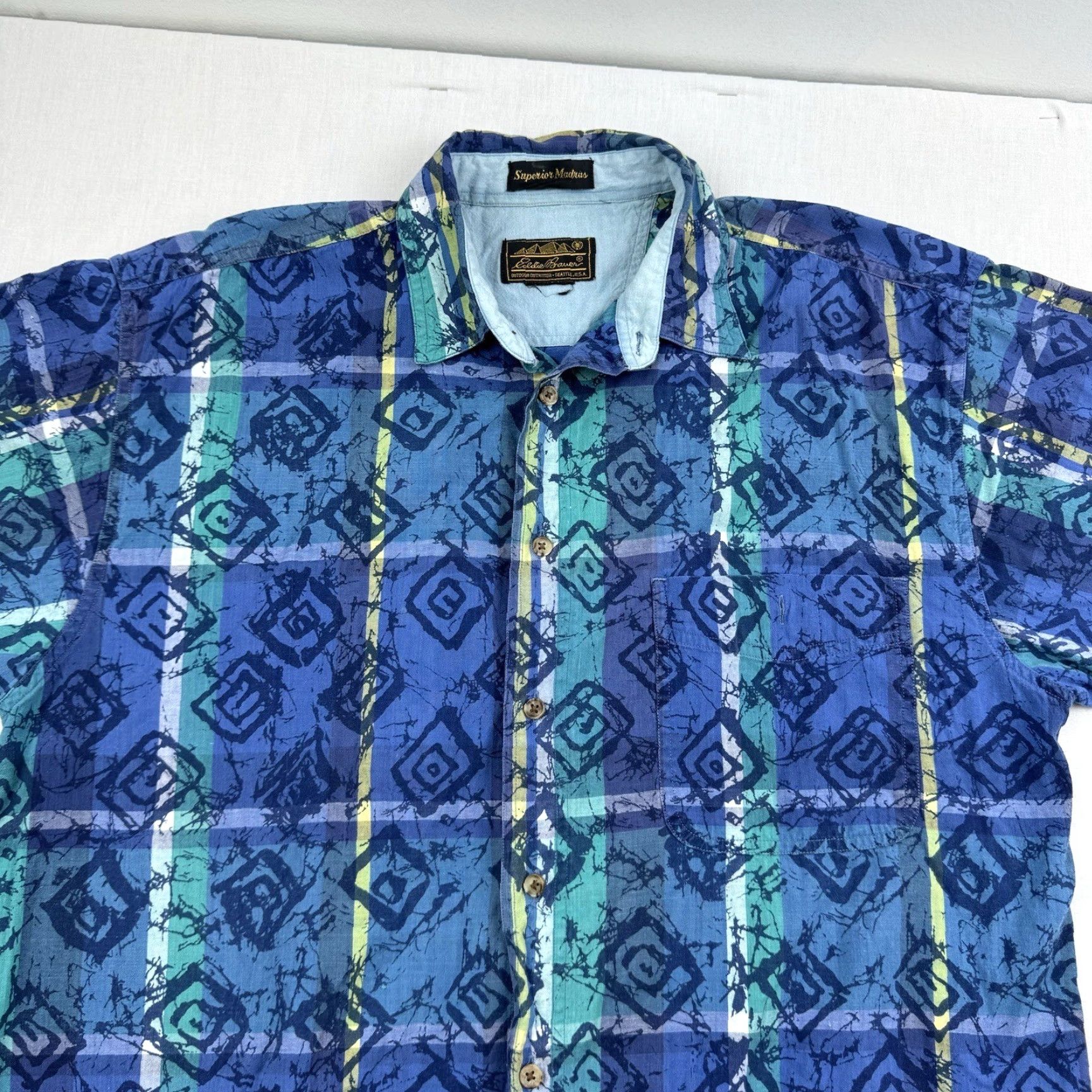 Eddie Bauer VINTAGE Eddie Bauer Button-Up Shirt Adult Medium Blue Tropical Hawaiian Tribal 90s Mens Size US M / EU 48-50 / 2 - 2 Thumbnail
