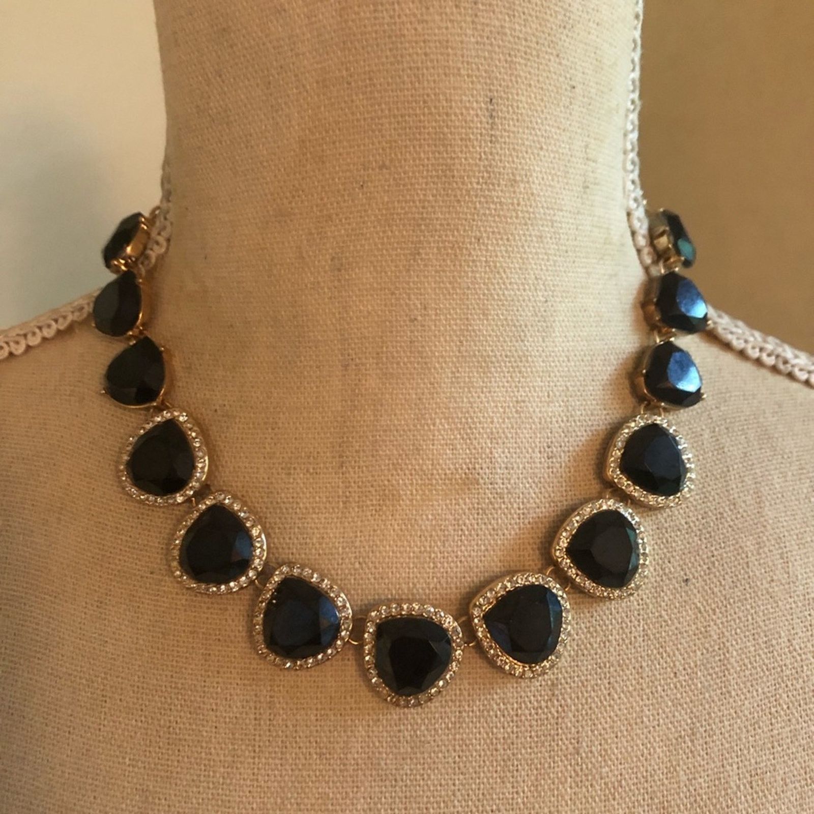 Jewelry Elegant faceted black glass stone bib necklace Size ONE SIZE - 1 Thumbnail