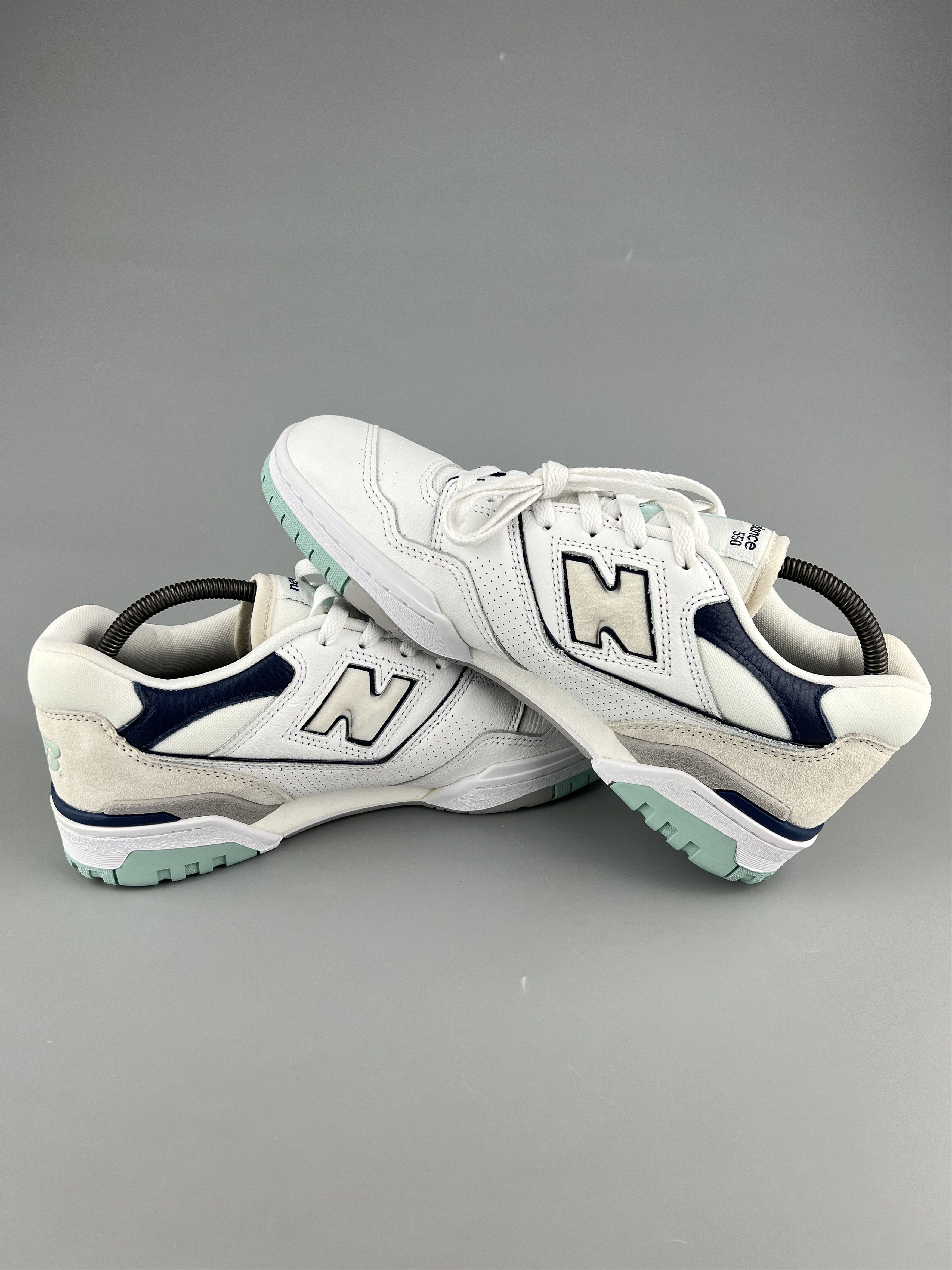 New Balance New Balance 550 Men's Leather Sneakers US9.5 Size US 9.5 / EU 42-43 - 5 Thumbnail