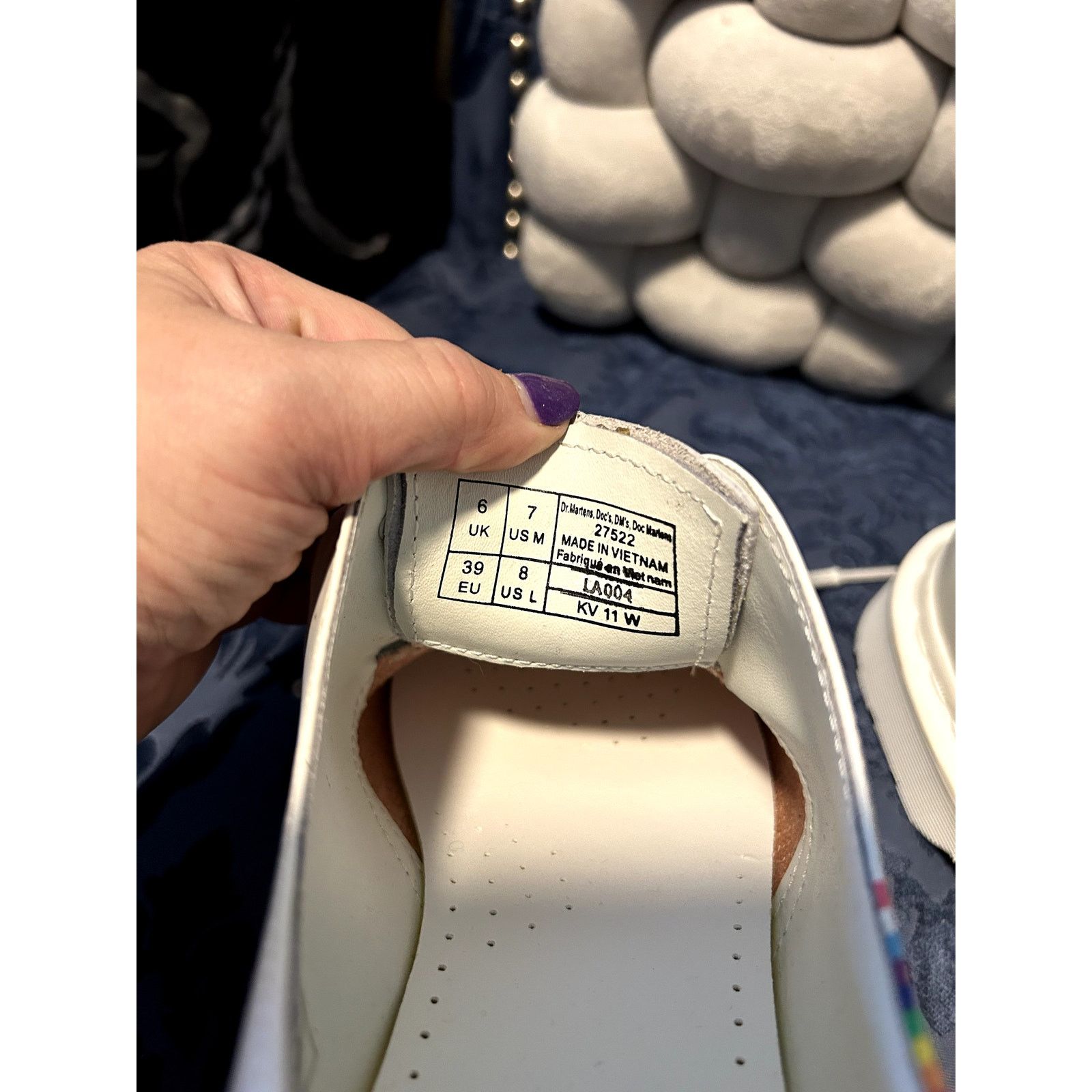 Dr. Martens Dr Martens Pride Rainbow Nurse White Oxford size 8/EU 39 Size US 8 / IT 38 - 6 Thumbnail