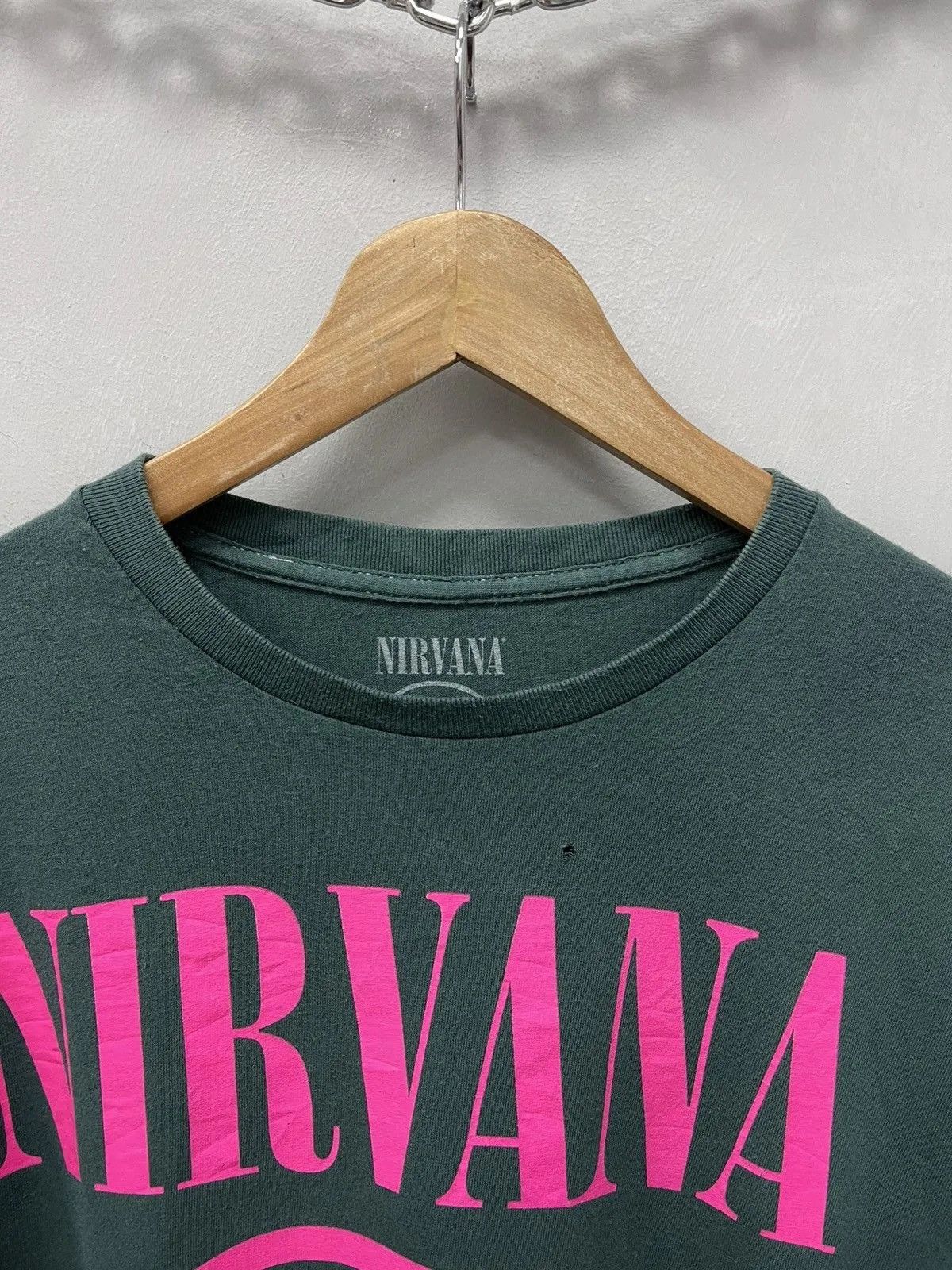Nirvana Vintage Japanese Nirvana 90s Green Long Sleeve Tee Size US L / EU 52-54 / 3 - 9 Thumbnail