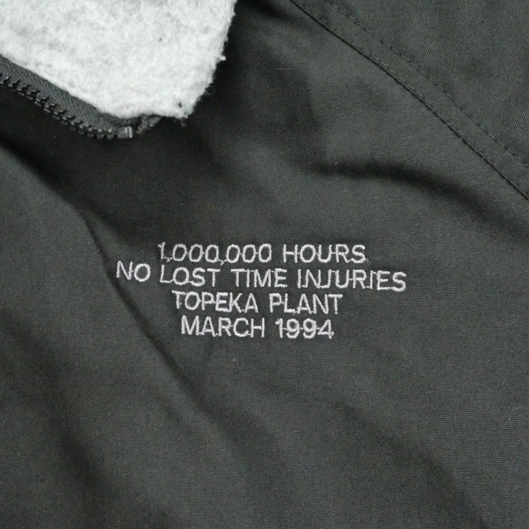 Vintage VINTAGE Jacket Mens 2XL Black Bomber 90s Fleece Lined Polyester Snap Zip Size US XXL / EU 58 / 5 - 3 Thumbnail