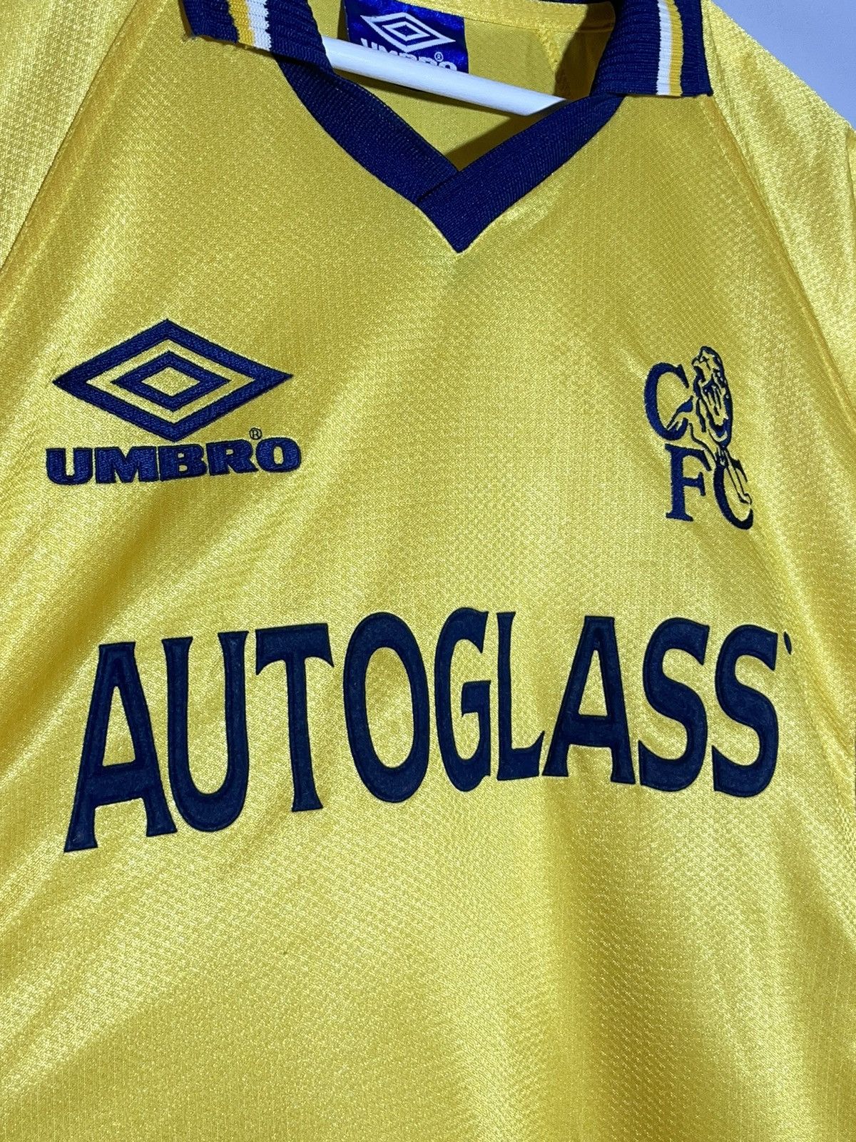 Umbro × Vintage Chelsea FC Umbro 1998/99 Away Y2k Streetwear Football Shirt Size US XL / EU 56 / 4 - 7 Thumbnail