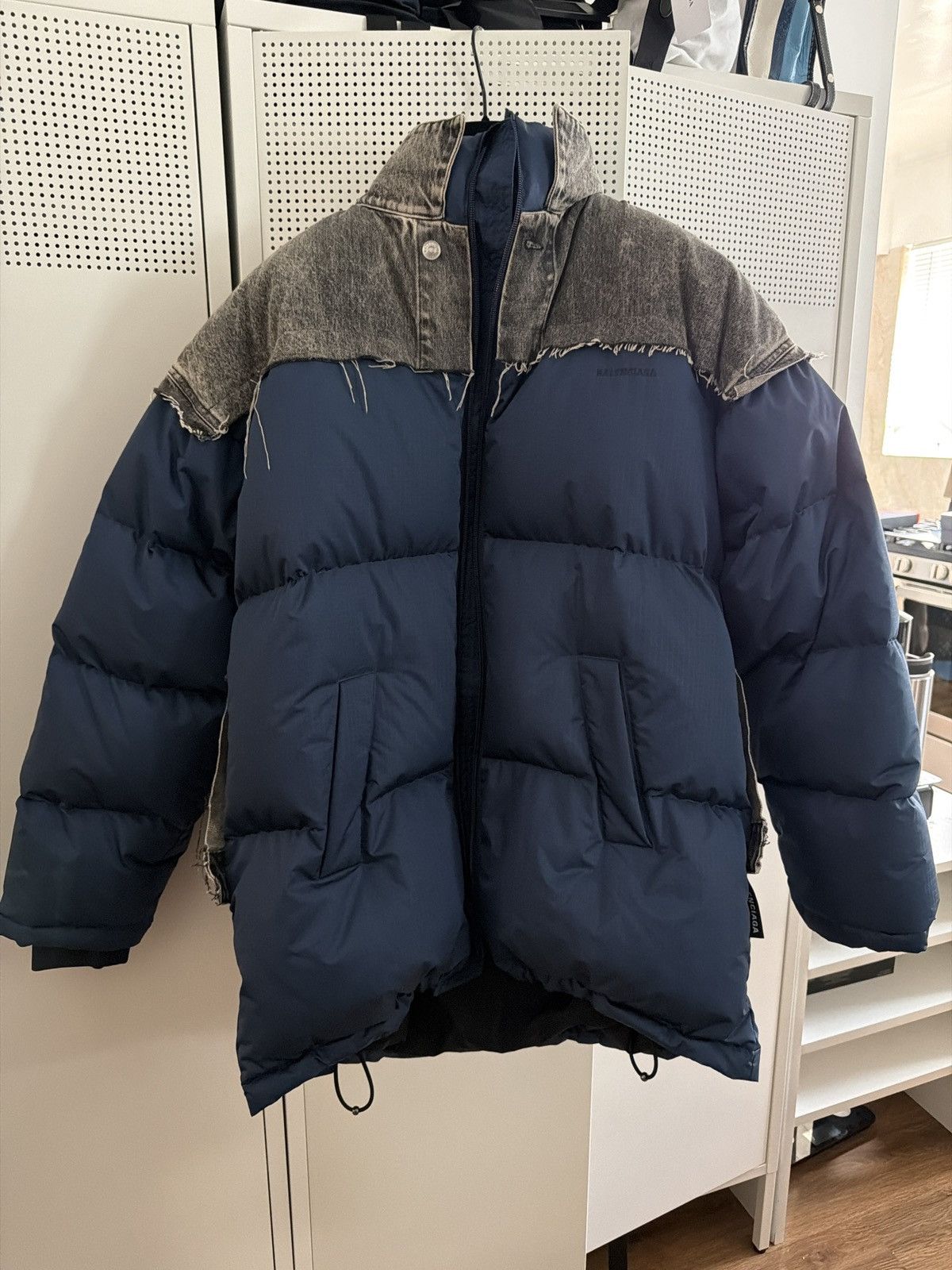 Balenciaga Balenciaga Oversized Blue Down Puffer w/ Faded Denim Size US S / EU 44-46 / 1 - 1 Thumbnail