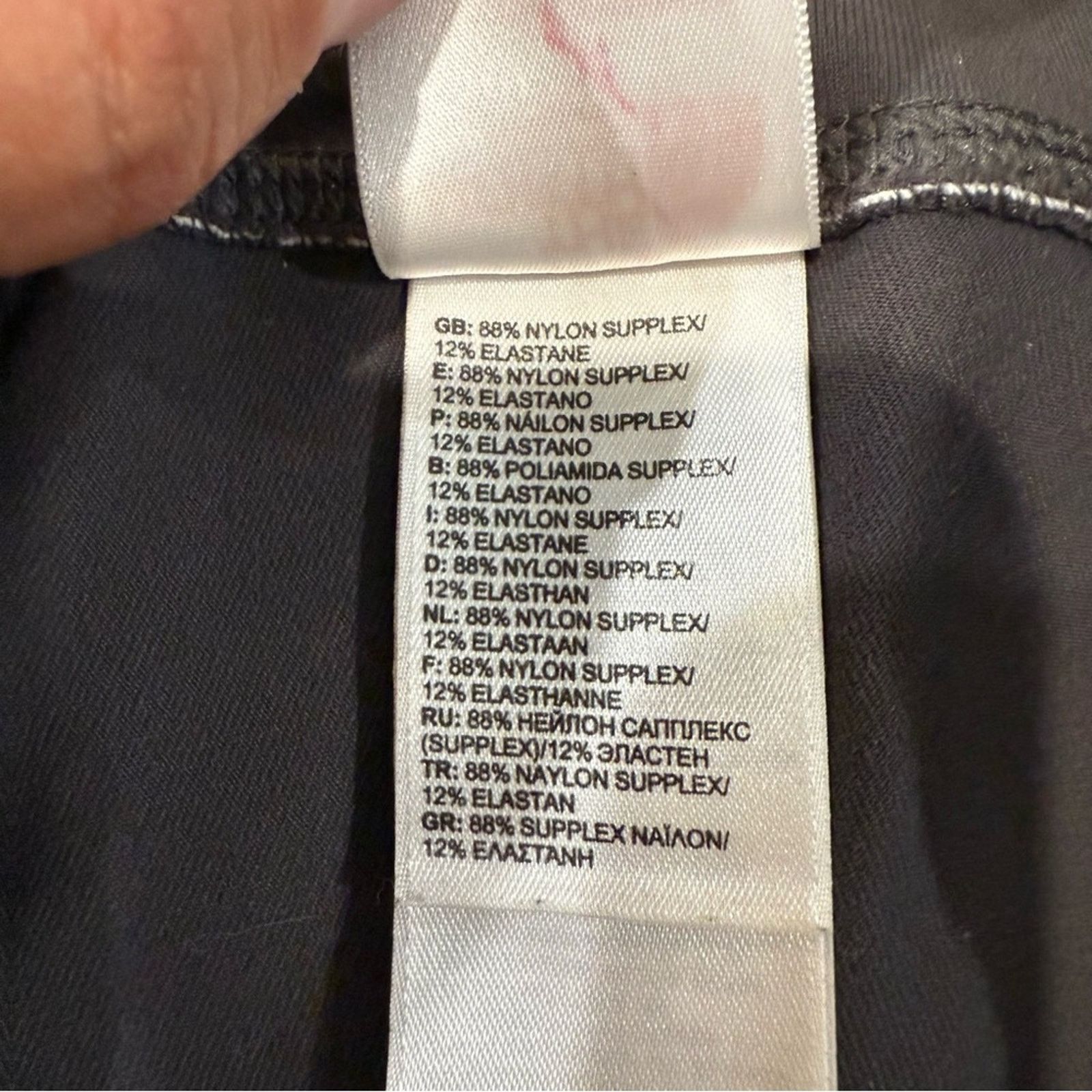 The North Face The North Face Vapor Wick Crop Bootcut Yoga Pants Womens XS Size 26" / US 2 / IT 38 - 6 Thumbnail