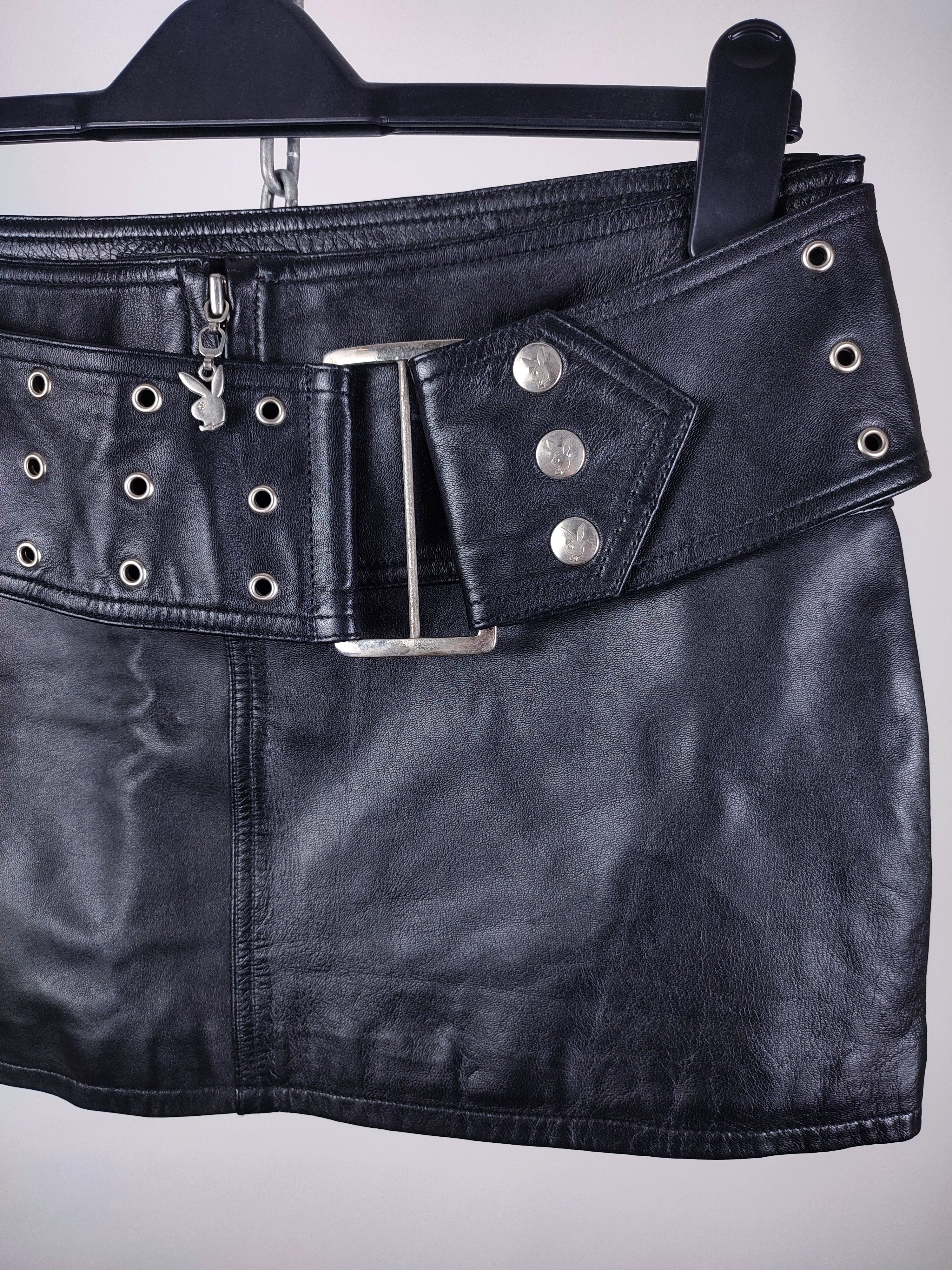Playboy VTG Playboy logo Leather Belted Mini Skirt Size 32" / US 10 / IT 46 - 4 Thumbnail