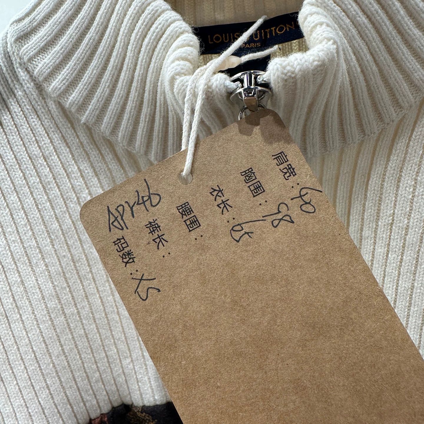 Louis Vuitton Louis Vuitton apr46 Monogram Wool-Silk Jacket XS Size XS / US 0-2 / IT 36-38 - 5 Thumbnail