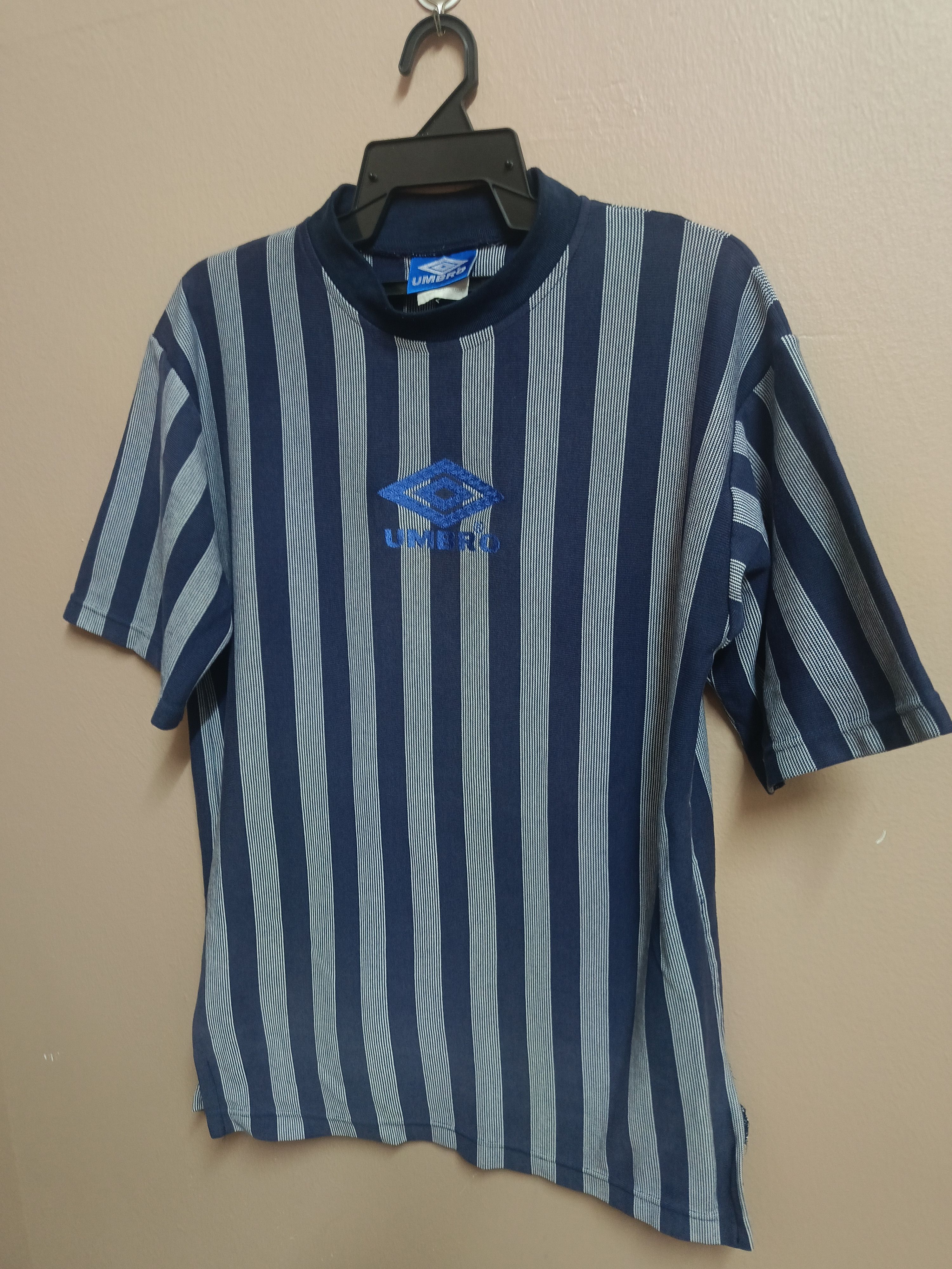 Umbro × Vintage Vintage 90s Umbro shirt Size US M / EU 48-50 / 2 - 3 Thumbnail