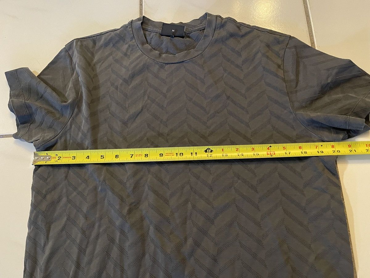 Emporio Armani Emporio Armani Men's Crew Neck Geometric T-Shirt Gray Medium Size US M / EU 48-50 / 2 - 5 Thumbnail