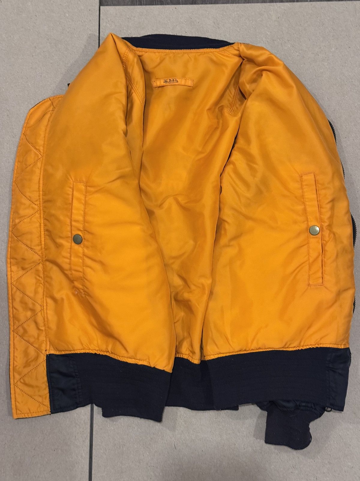 Von Dutch Von Dutch MA-1 style flight bomber jacket. Size US L / EU 52-54 / 3 - 14 Thumbnail