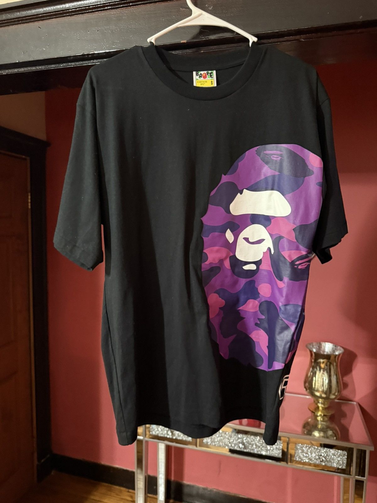 Bape Bape Side Big Ape Head Tee Shirt Size Small Size US S / EU 44-46 / 1 - 1 Thumbnail