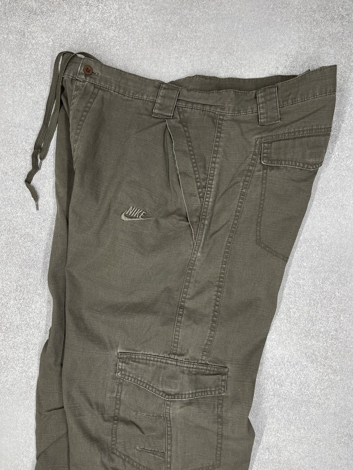 Nike Vintage Nike Cargo Pants Grey Drill Y2K TECH ACG TN Size US 36 / EU 52 - 5 Thumbnail