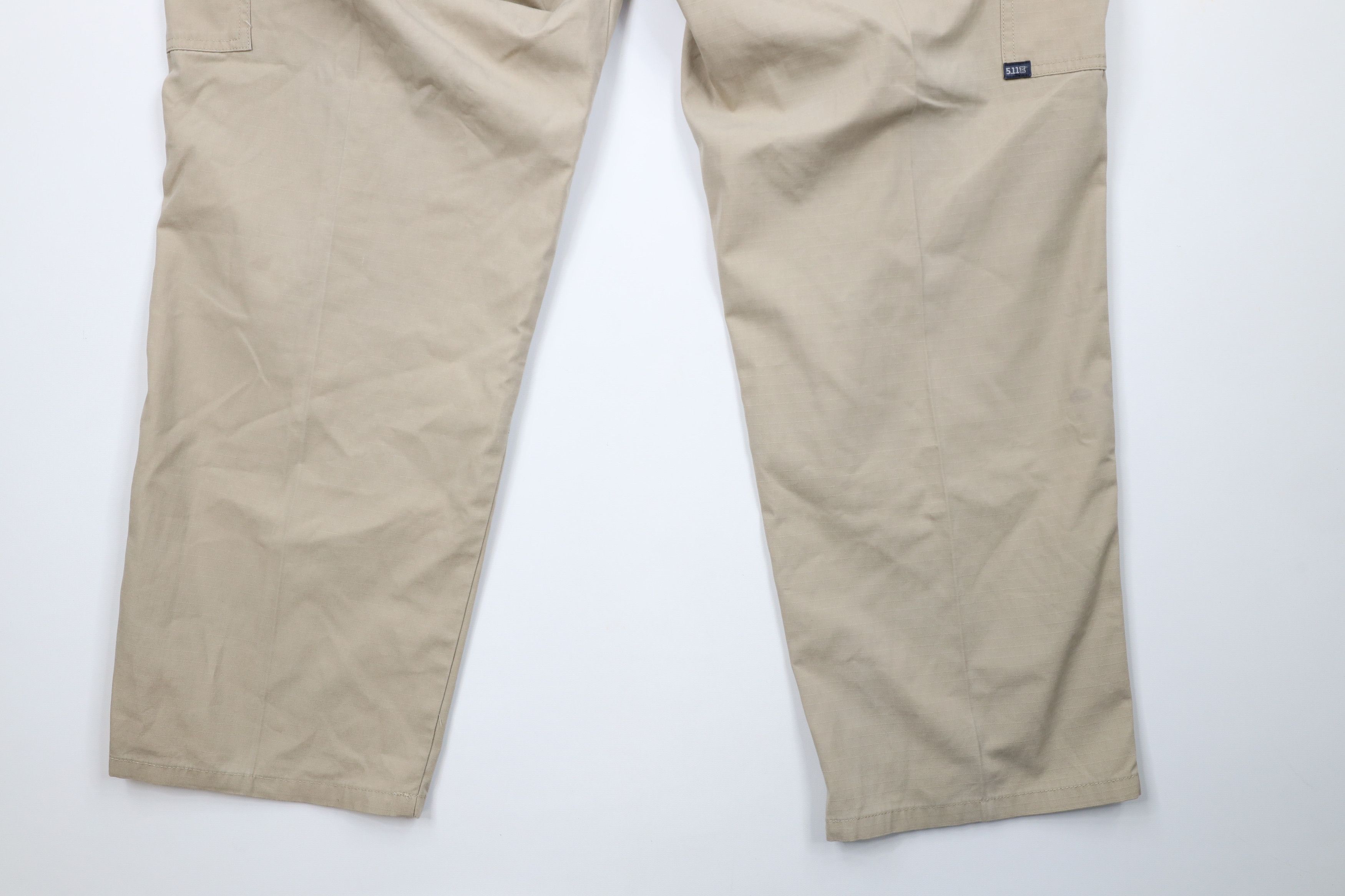 Vintage 5.11 Tactical Series Ripstop Wide Leg Uniform Cargo Pants Size US 44 / EU 60 - 11 Thumbnail
