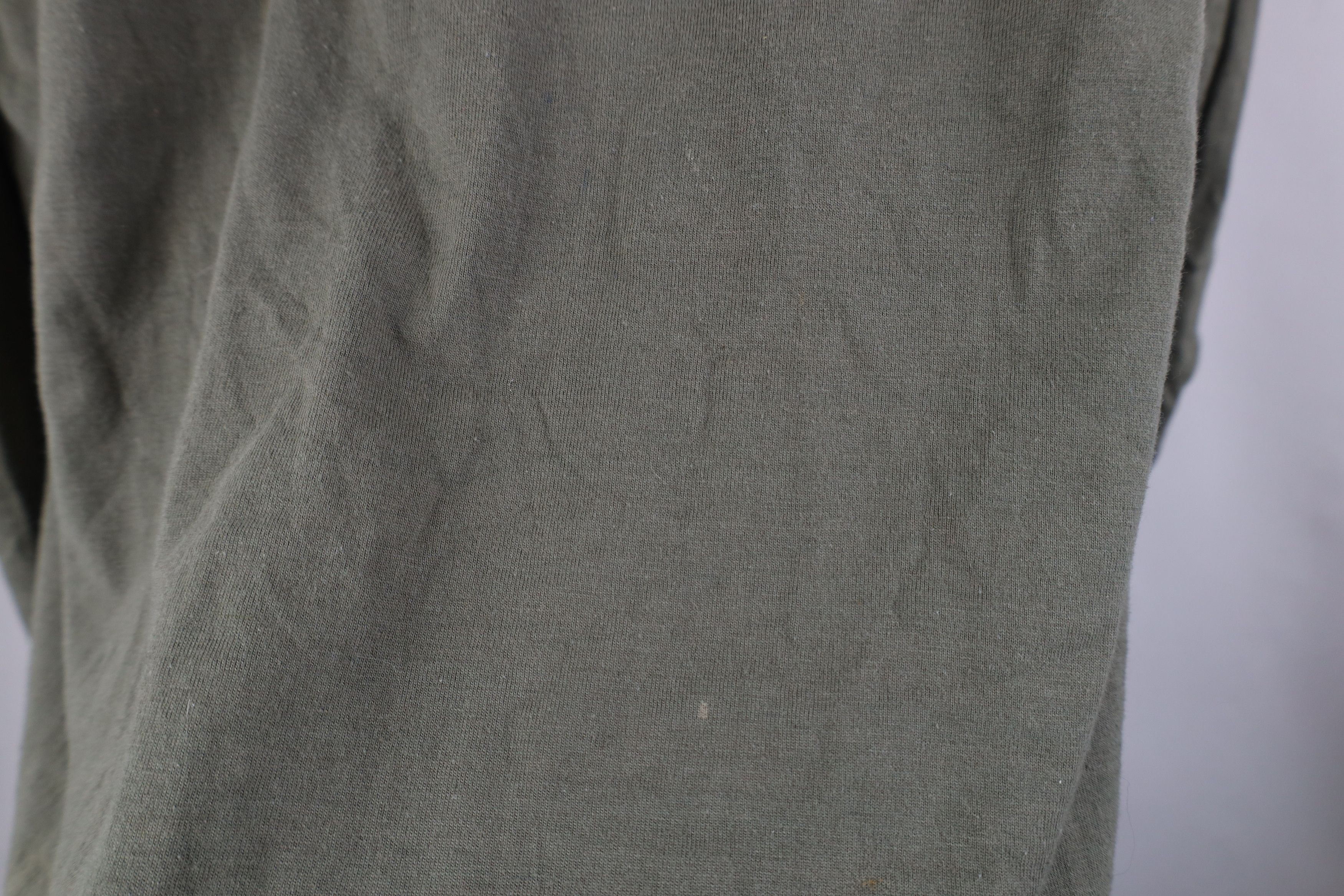 Vintage Vintage 90s Streetwear Long Sleeve V-Neck T-Shirt Green Size US M / EU 48-50 / 2 - 7 Thumbnail