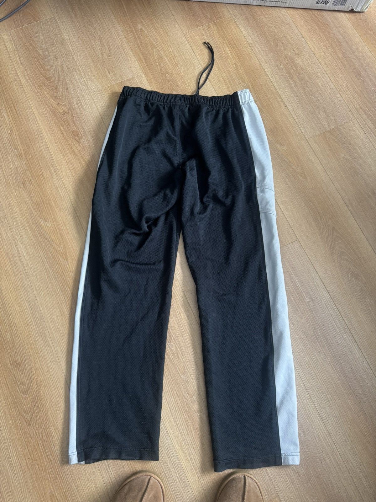 Nike Rare Vintage Baggy Nike straight leg track Pants Size US 32 / EU 48 - 3 Thumbnail