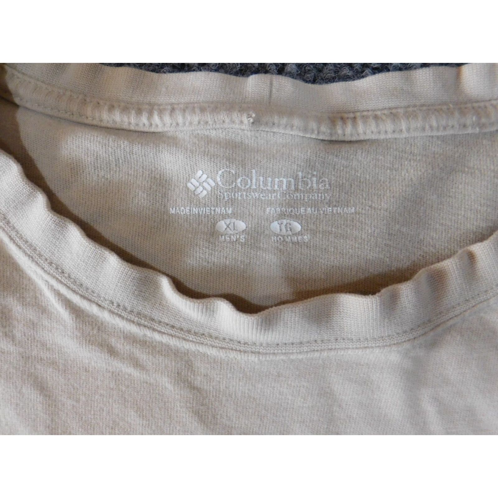 Vintage Columbia Shirt XL Beige Long Sleeve Crew Neck Logo Outdoors Classic Men Size US XL / EU 56 / 4 - 5 Thumbnail