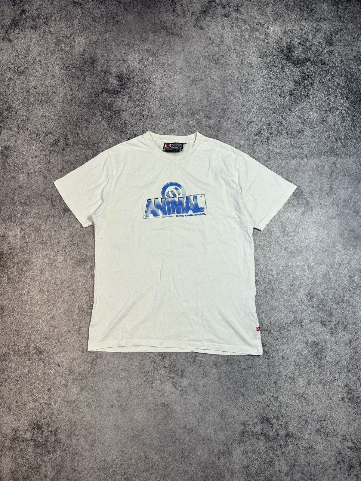 Vintage Vintage Y2K Animal Logo T-shirt Streetwear Rare USA Style M Size US M / EU 48-50 / 2 - 1 Thumbnail