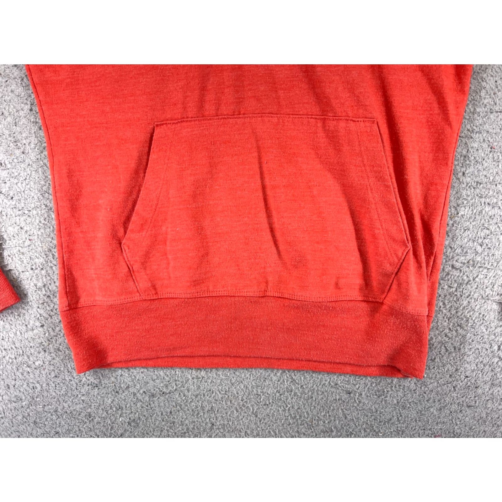 The North Face The North Face Hoodie Women Medium Orange Pullover Pocket Logo Crew Neck Jersey Knit Sweatshirt Size M / US 6-8 / IT 42-44 - 5 Thumbnail