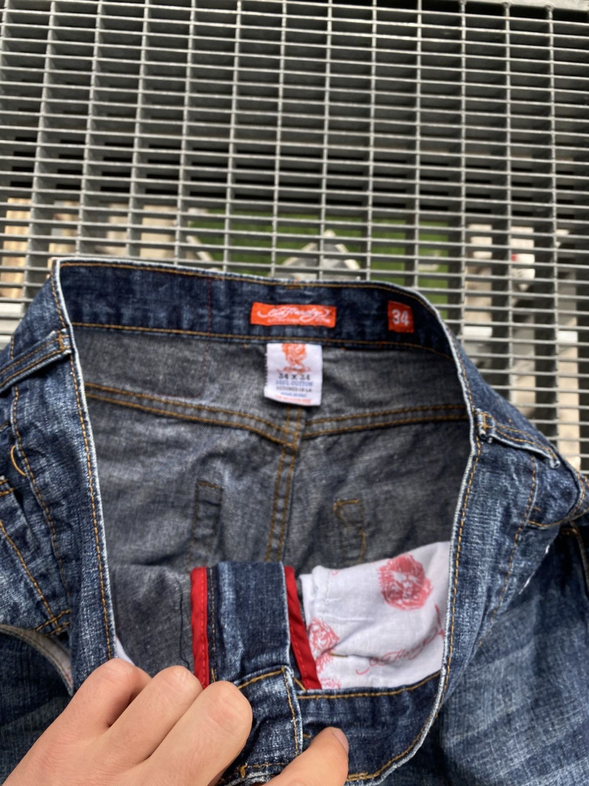 Ed Hardy Vintage Ed Hardy Back Embroidered Logo Jeans Y2K Size US 34 / EU 50 - 9 Thumbnail