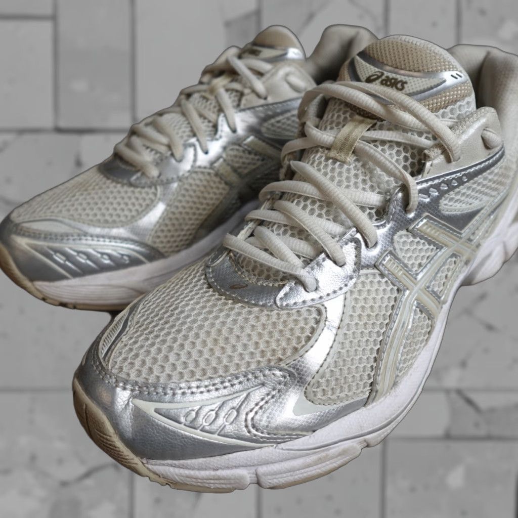 ASICS Mens Sneakers 10.5 Gray Silver GT 2160 Shoe Sneaker Casual Activewear Men