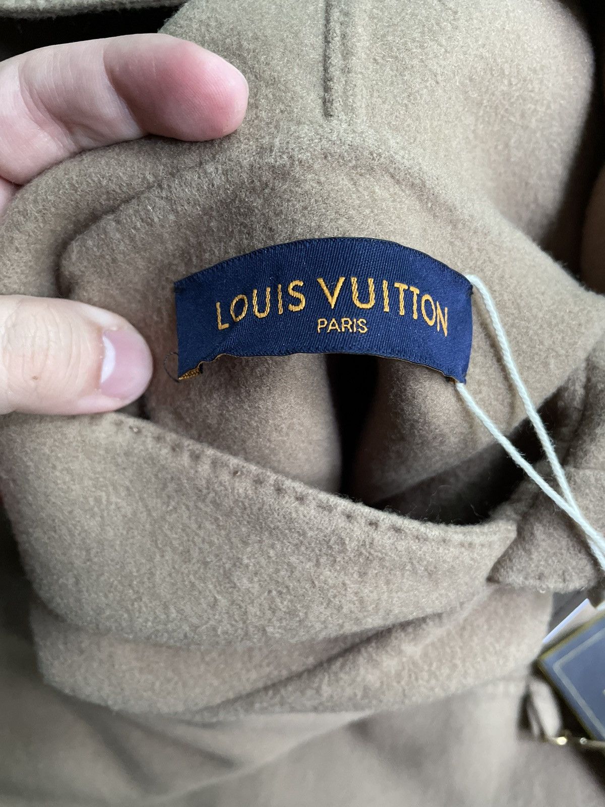 Louis Vuitton Louis Vuitton Double Faced Wool Cashmere Hoodie Size US L / EU 52-54 / 3 - 9 Thumbnail