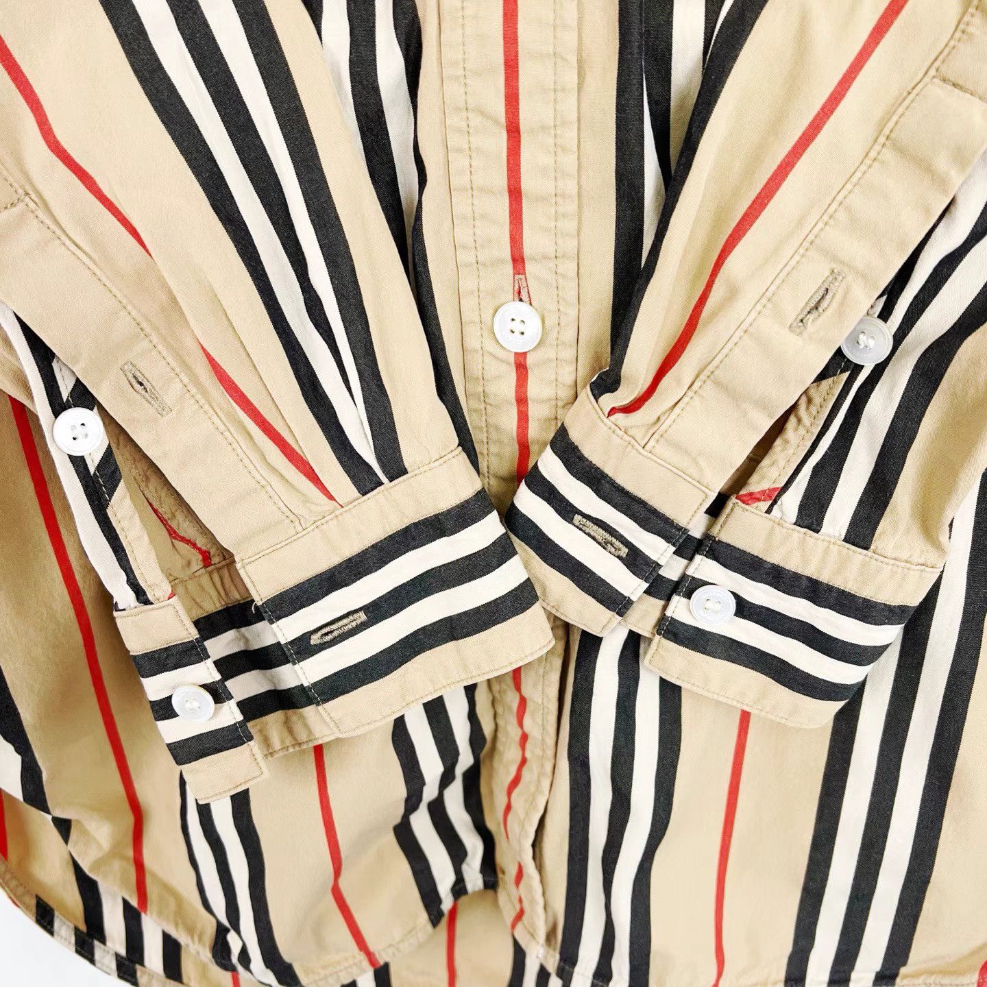 Burberry Burberry Khaki Classic Vertical Stripe Long Sleeve Shirt K12 Size M / US 6-8 / IT 42-44 - 7 Thumbnail