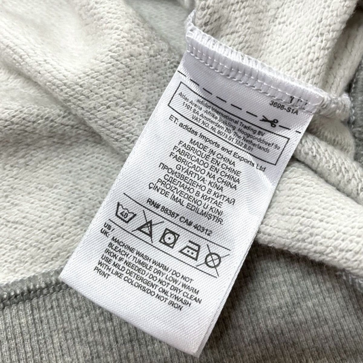 Adidas × Nigo Adidas Originals X Nigo Bear 25th Anniversary Sweatshirt Size US M / EU 48-50 / 2 - 7 Thumbnail