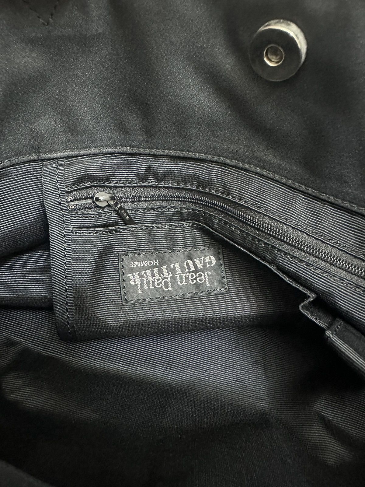 Jean Paul Gaultier RARE ‼️ Jean Paul Gaultier Black Tote Bag Size ONE SIZE - 9 Thumbnail