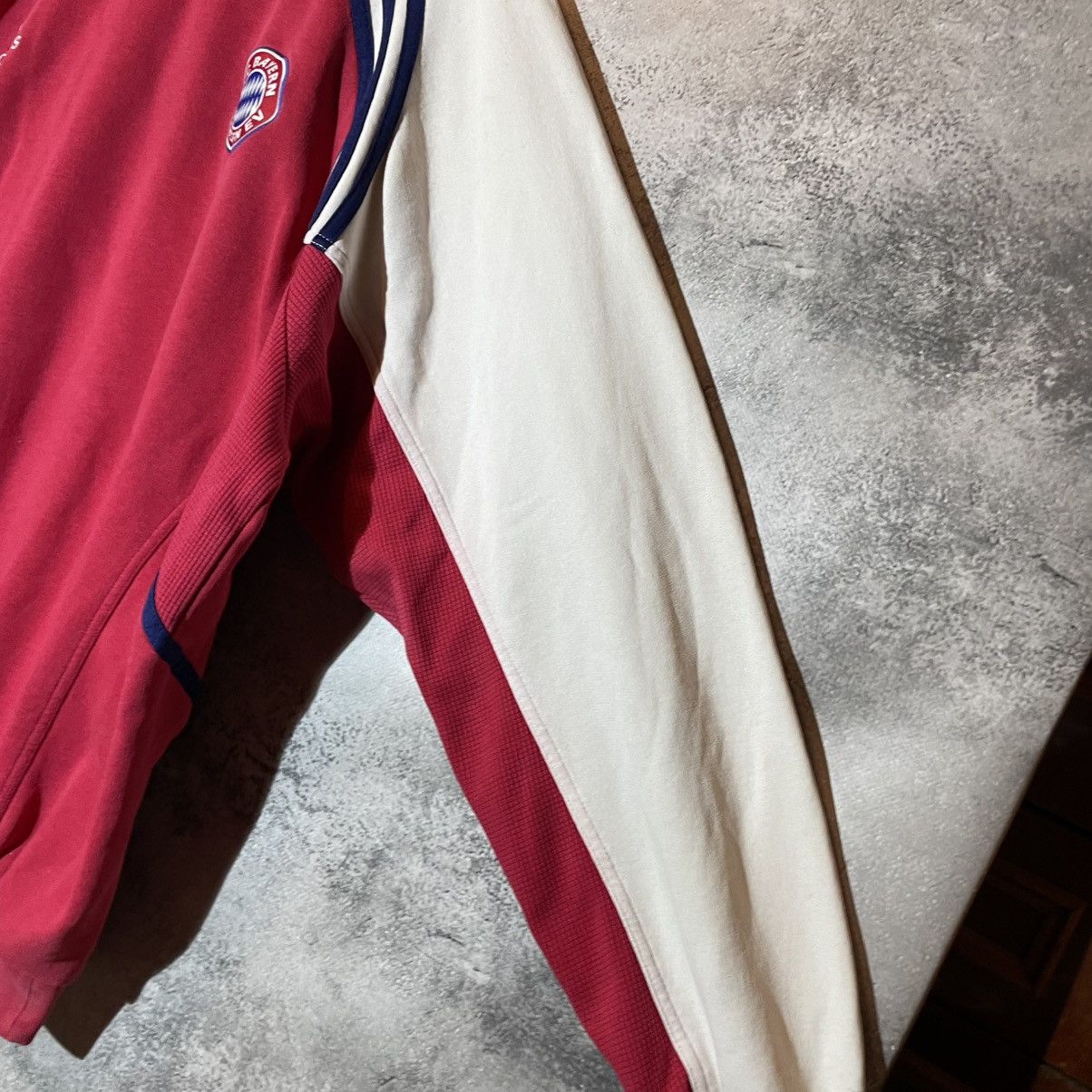 Adidas Vintage Adidas Fc Bayern Munich Sweatshirt Retro 90s Size US XL / EU 56 / 4 - 4 Thumbnail
