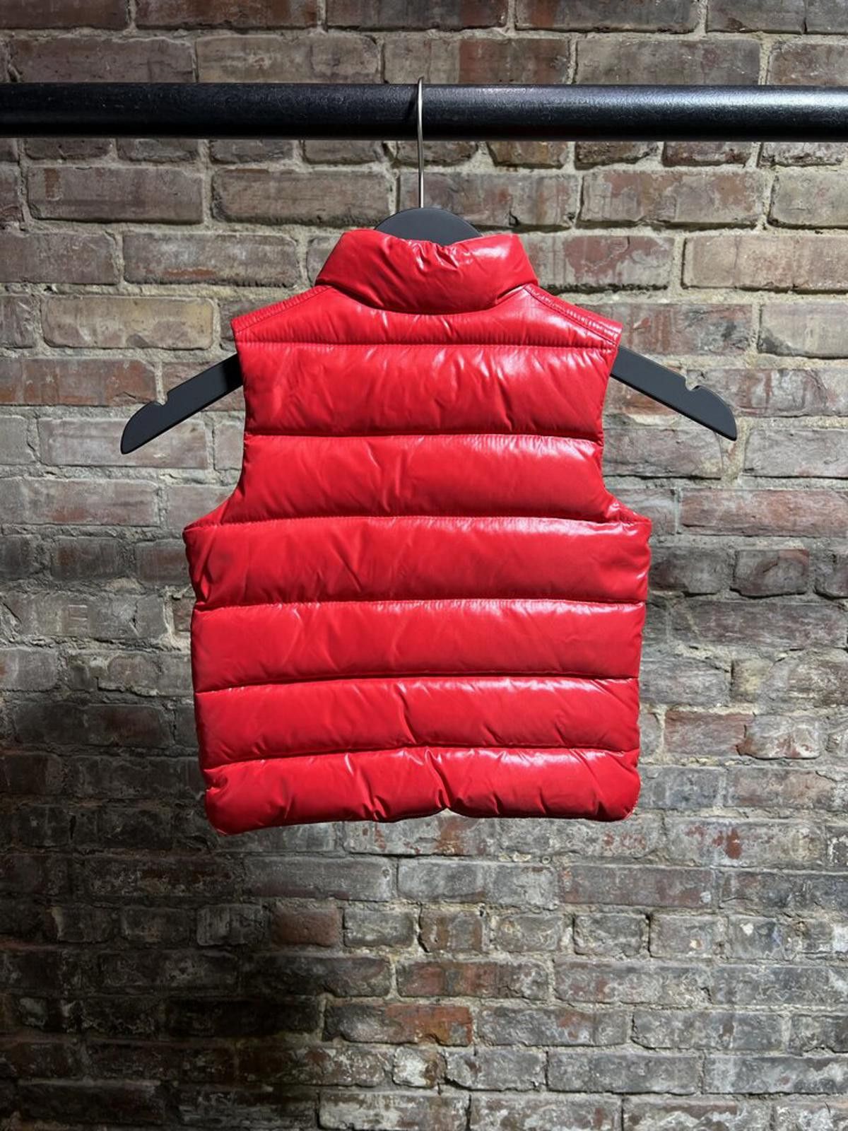 Moncler Moncler Mya Red Bubble Vest Sz. 2T Size ONE SIZE - 2 Thumbnail