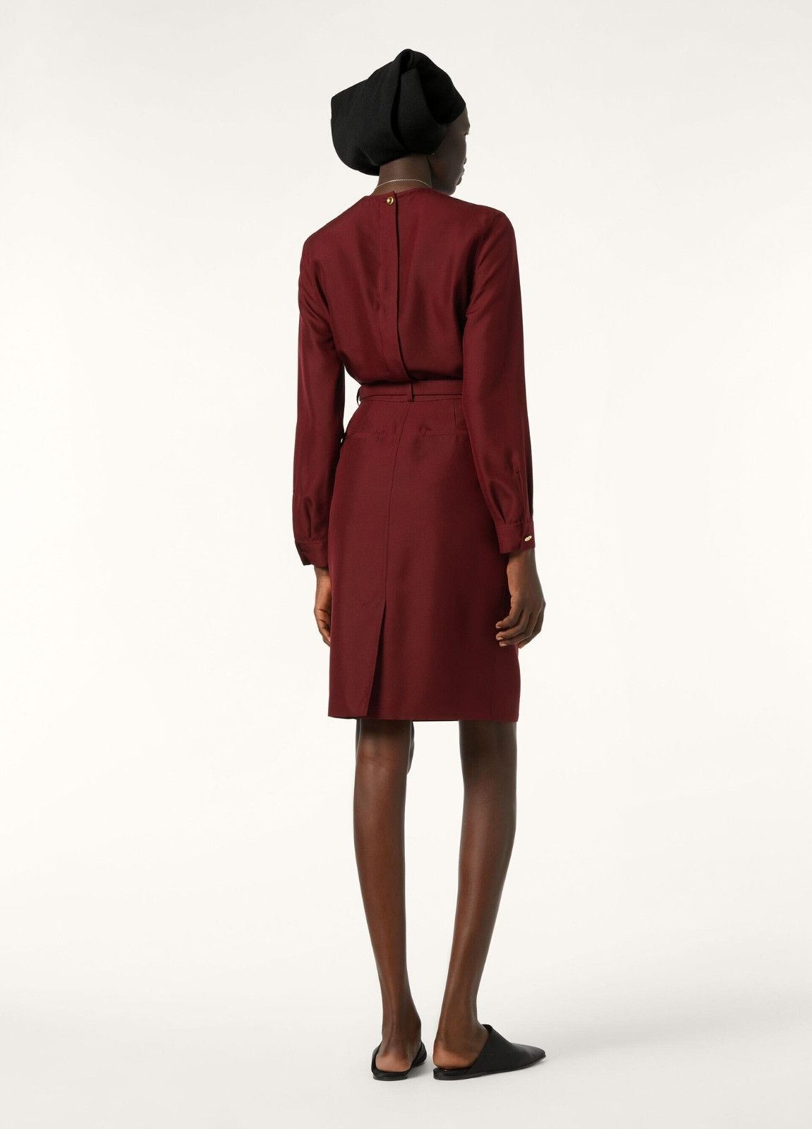 Loro Piana o1srvl11e0526 FAP2656 Emilia Midi Skirt in Burgundy Size 26" / US 2 / IT 38 - 4 Thumbnail