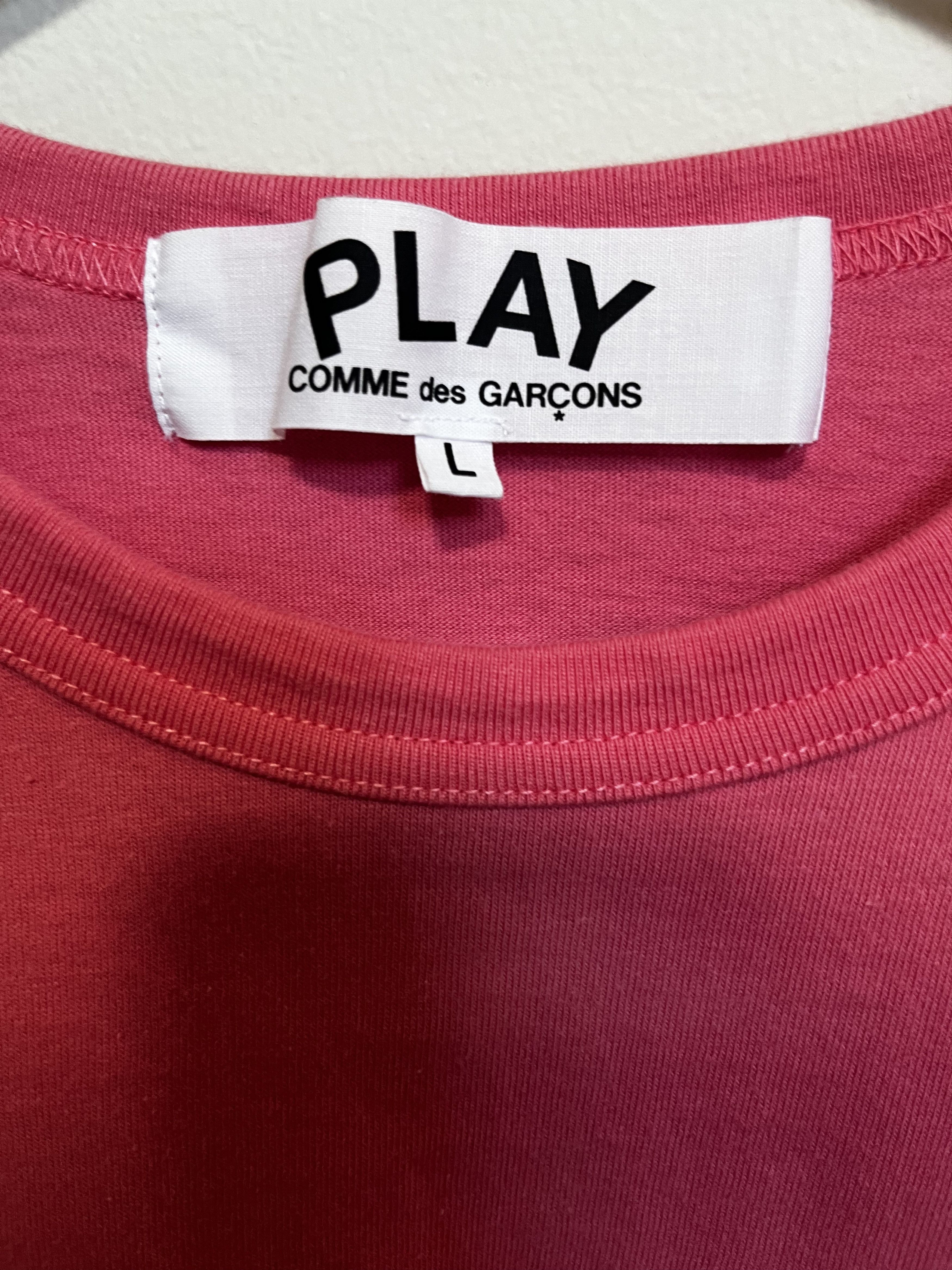 Comme des Garcons Comme des Garcons PLAY Red Heart Logo Tee Size US L / EU 52-54 / 3 - 4 Thumbnail